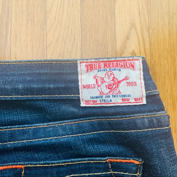 True Religion Women’s Dark Wash Jeans - Picture 3 of 4